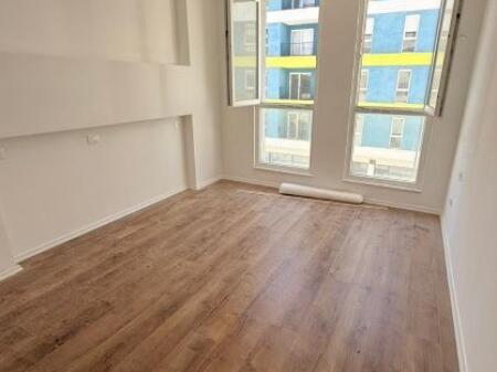 APARTAMENT NE SHITJE 1+1 TE UNIVERS CITY