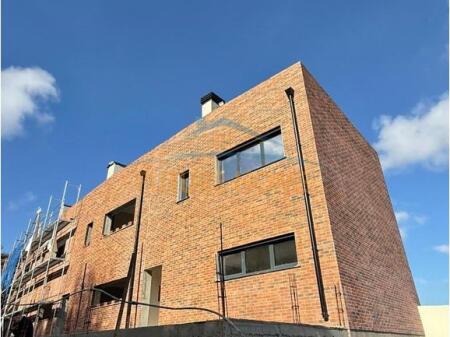 Shitet, Duplex 3+1, Rezidenca "Kodra e Diellit 2", Tiranë.