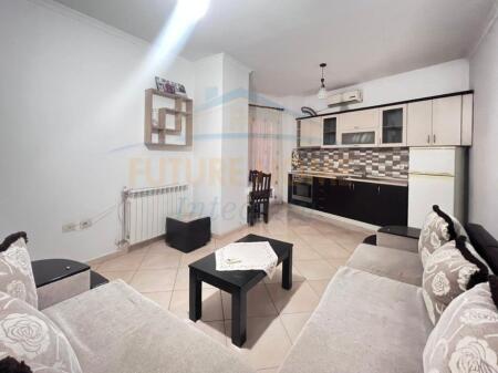 Qera, Apartament 1+1, Porcelan, Tiranë.