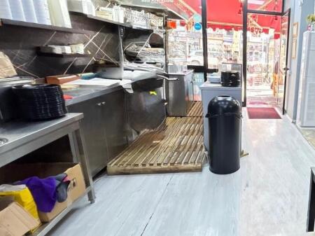 Shop for Rent at 21 Dhjetori (ID BD2159) Tirana.