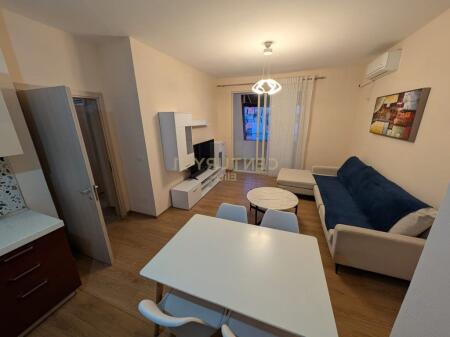 Jepet me qira apartament 2+1+2 ne Fresk