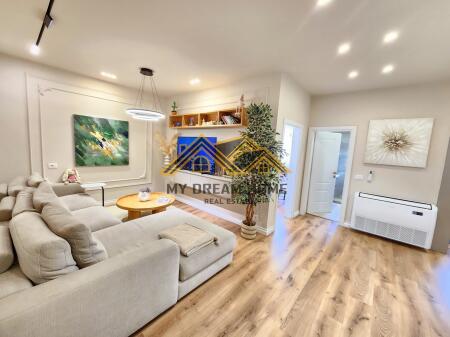 SHITET SUPER APARTAMENT 2+1 NE PLAZH DURRES