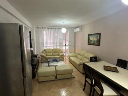 Qera, Apartament 2+1, Unaza e Re, Tirane.