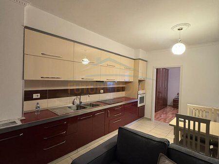 Shitet, Apartament 1+1, Kompleksi Kontakt, 21 Dhjetori , Tirane
