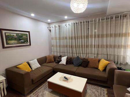 Appartamento 3+1+2+ Cucina Separata+Deposito in affitto presso Mozaiku di Tirana, 21 Dicembre .