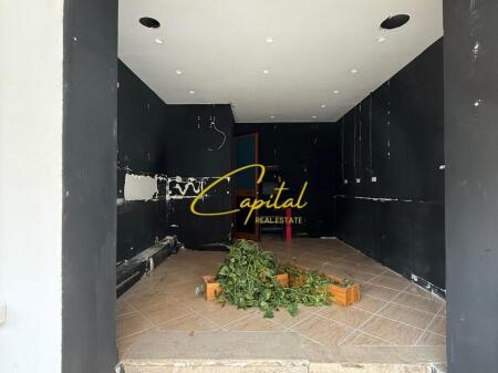 SHOP FOR RENT 20 M2 ELBASANI STREET 60,000 LEKE