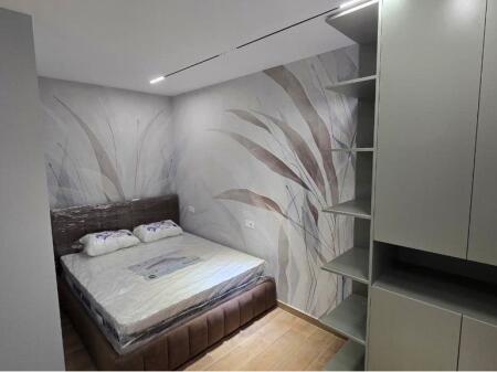 3-Garsoniere, per shitje Rruga Mine Peza,