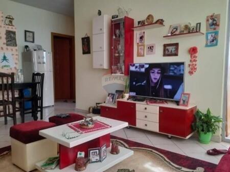 Apartament 2+1 per shitje ne Yzberisht !