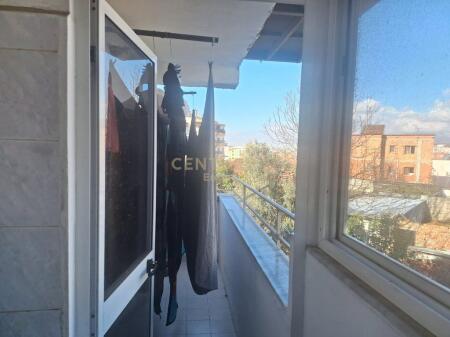 Ali Demi - Shitet 2+1 Prane fushes se Ali Demit 63m2