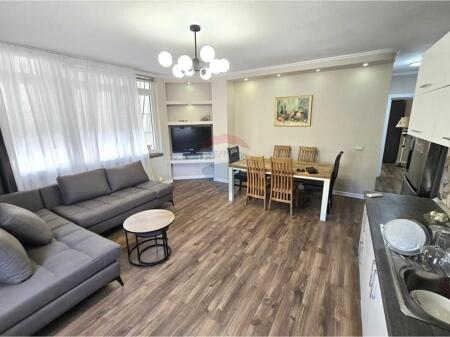 Apartament me qera 2+1 te Square 21