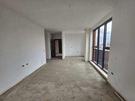 Restorant Durresi Shitet Apartament 2+1+2