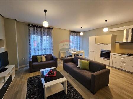 Apartament 2+1 me qira prane Globe.