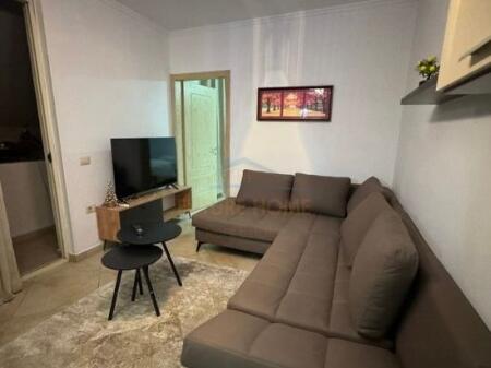 Affitto, Appartamento 3+1, Via Kavaja, Tirana.