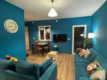 Apartament 1+1 me Qira tek Myslym Shyri