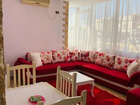 Apartament 2+1 me qera 21 Dhjetori ne Tirane