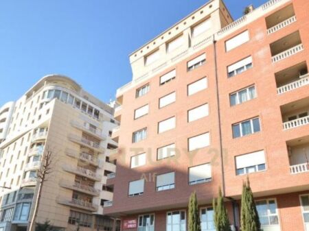 🌟 For Rent – Business Premises 185 m² with High Exposure (Center, Tirana)