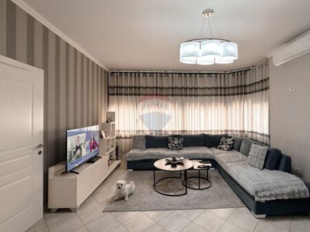 Shitet apartament 2+1 te Liqeni i Thatë, Tiranë