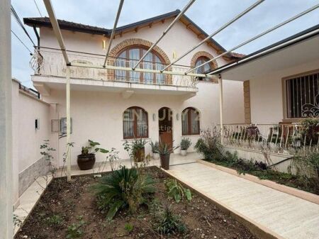 VILLA FOR RENT, LOCATED IN THE XHAMLLIK AREA, TIRANA!