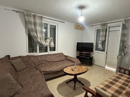 Appartamento in affitto 2+1 piazza Wilson (strada principale) 550€