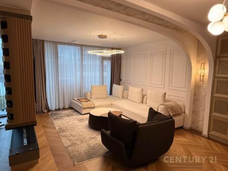 Apartament per shitje tek Lake View Residence