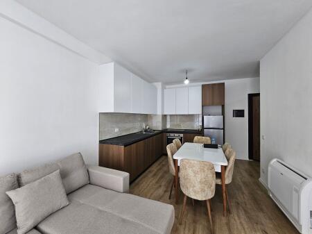 Apartment 2+1 + parking space for rent in Univers City