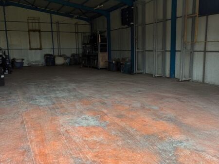 🏡 Warehouse for rent behind City Park, Kashar