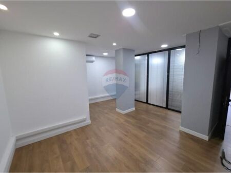 Office - For Rent - New Boulevard, Tirana