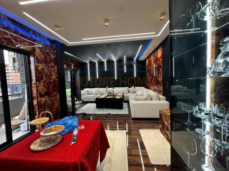 Qera, Apartament 2+1+2, Zogu i Zi, Tiranë.