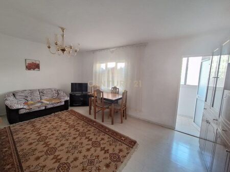 Ali Demi - Shitet 2+1 Prane fushes se Ali Demit 63m2