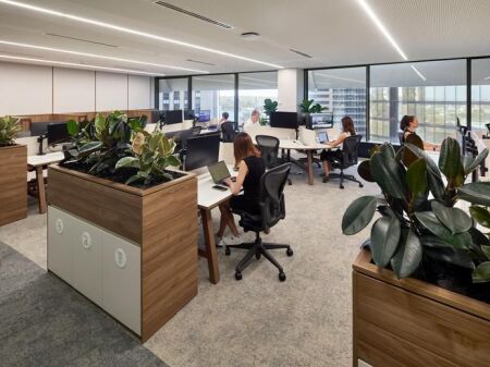 UFFICIO IN AFFITTO 1950 M2 LAPRAKE 29.300 EURO