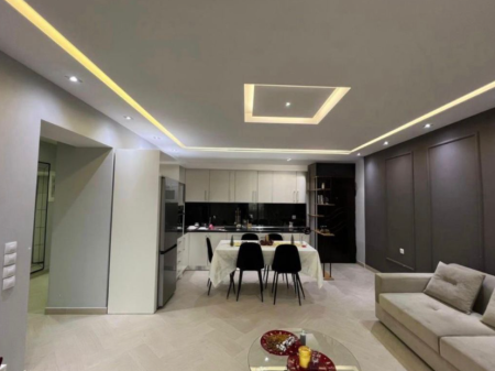 🏠 Apartament 2+1 me Qira – Pranë Zogut të Zi