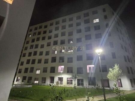 JEPET ME QIRA APARTAMENT 1+1 TEK KOPMLEKSI KADIU