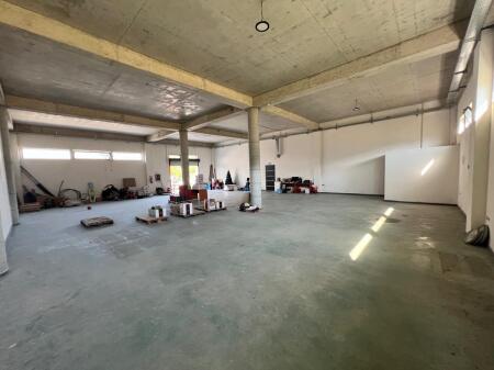 Warehouse for rent in Prush