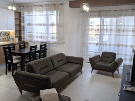 Appartamento in affitto 2+1+Posto auto ad Astir (ID B2201718) Tirana​