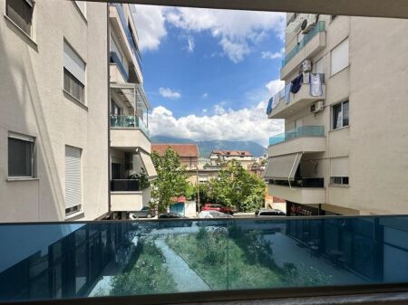 ✨ Shitet Apartament 2+1+2 – Xhamllik, Tirane | Hapësirë e Bollshme