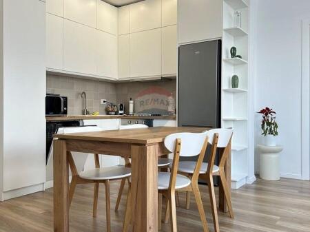 Qira/ 1+1 te Shkolla e Baletit