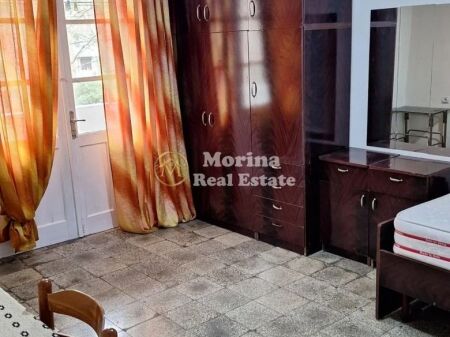 Qera | Apartament 1 + 1 | Medresjea / Tregu Industrial | 300 €/muaj