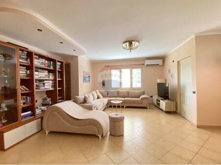 APARTAMENT 2+1 , TE LIQENI ARTIFICIAL ‼️