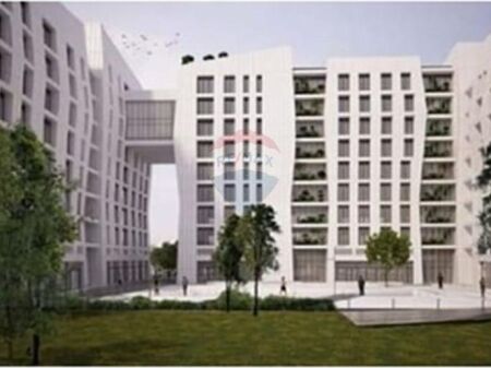 SHOP FOR SALE AT PORCELAIN!