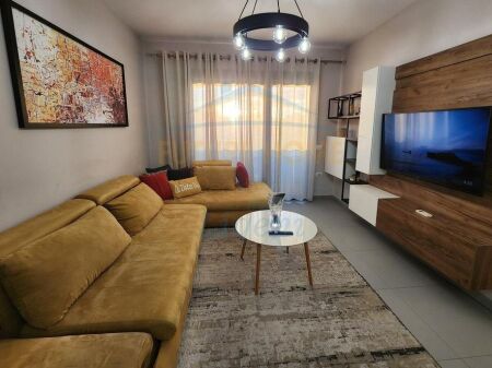Qera, Apartament 1+1, Stadiumi Dinamo, Tirane.