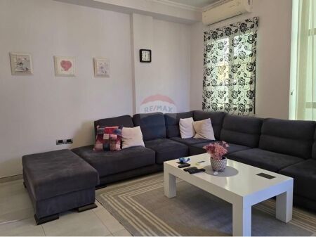 APARTAMENT 2+1 ME QIRA , RRUGA RRAPO HEKALI