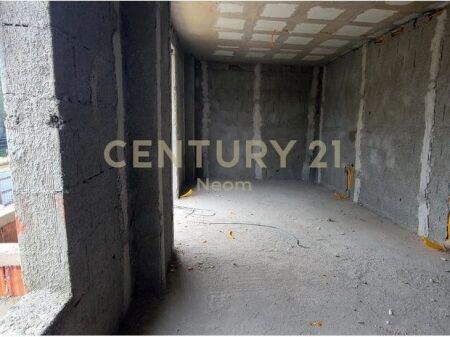 SHITET APARTAMENT 1+1 ME POST PARKIMI NE QERRET, RESIDENCA PALM PARADISE