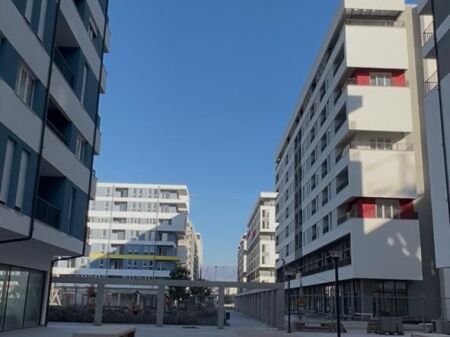 AMBJENT BIZNESI ME QERA, UNIVERS CITY