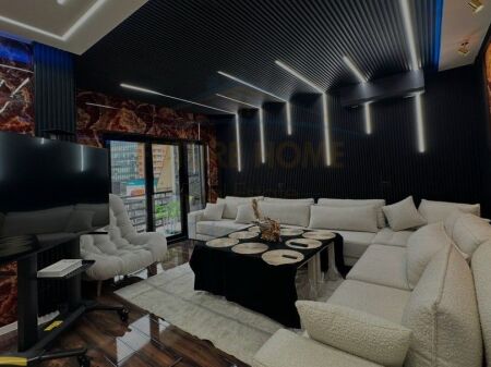 Rent, Apartment 2+1+2, Zogu i Zi, Tirana.