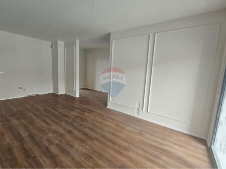 Shitet Apartament 1+1 në Don Bosco