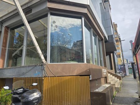 SHOP FOR RENT DINAMO STADIUM