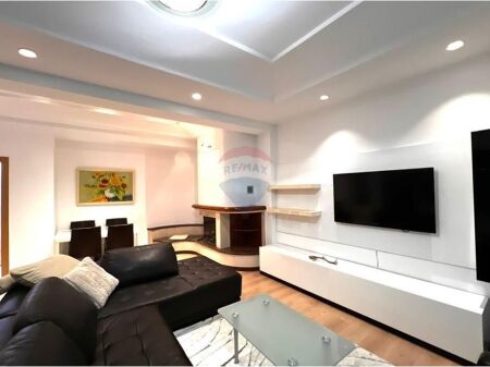 Apartment 2+1 for rent Elbasan Street