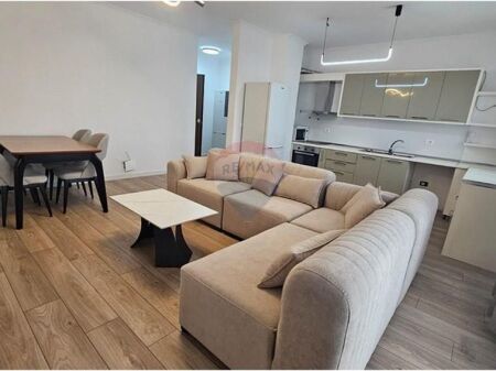 Apartament 2+1 per qira prane Kodra Diellit 1.