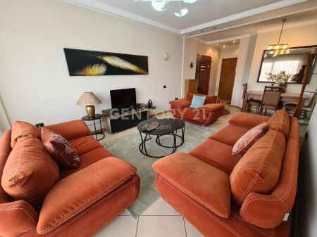 Jepet Apartament 2+1+2T ne zonen e Bllokut