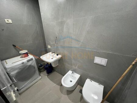 Qera, Apartament 2+1+, Golden Tower Residence, Tiranë.